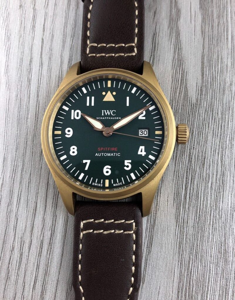 アイ・ダブリュー・シー「IWC」 パイロット マークXVIII スピットファイア 39mm ブロンズケース 腕時計