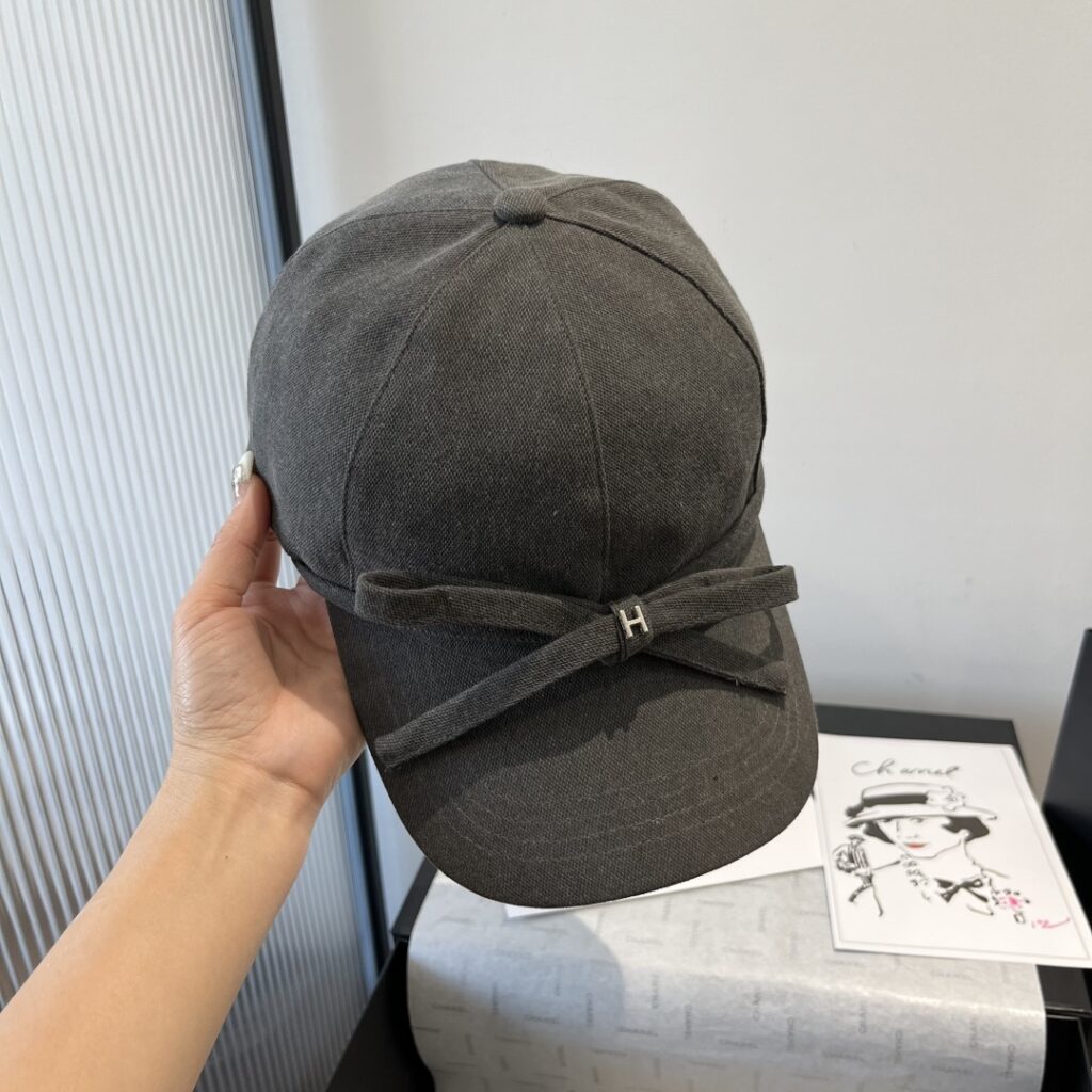 エルメス「Hermès」 Petit h 帆布キャップ