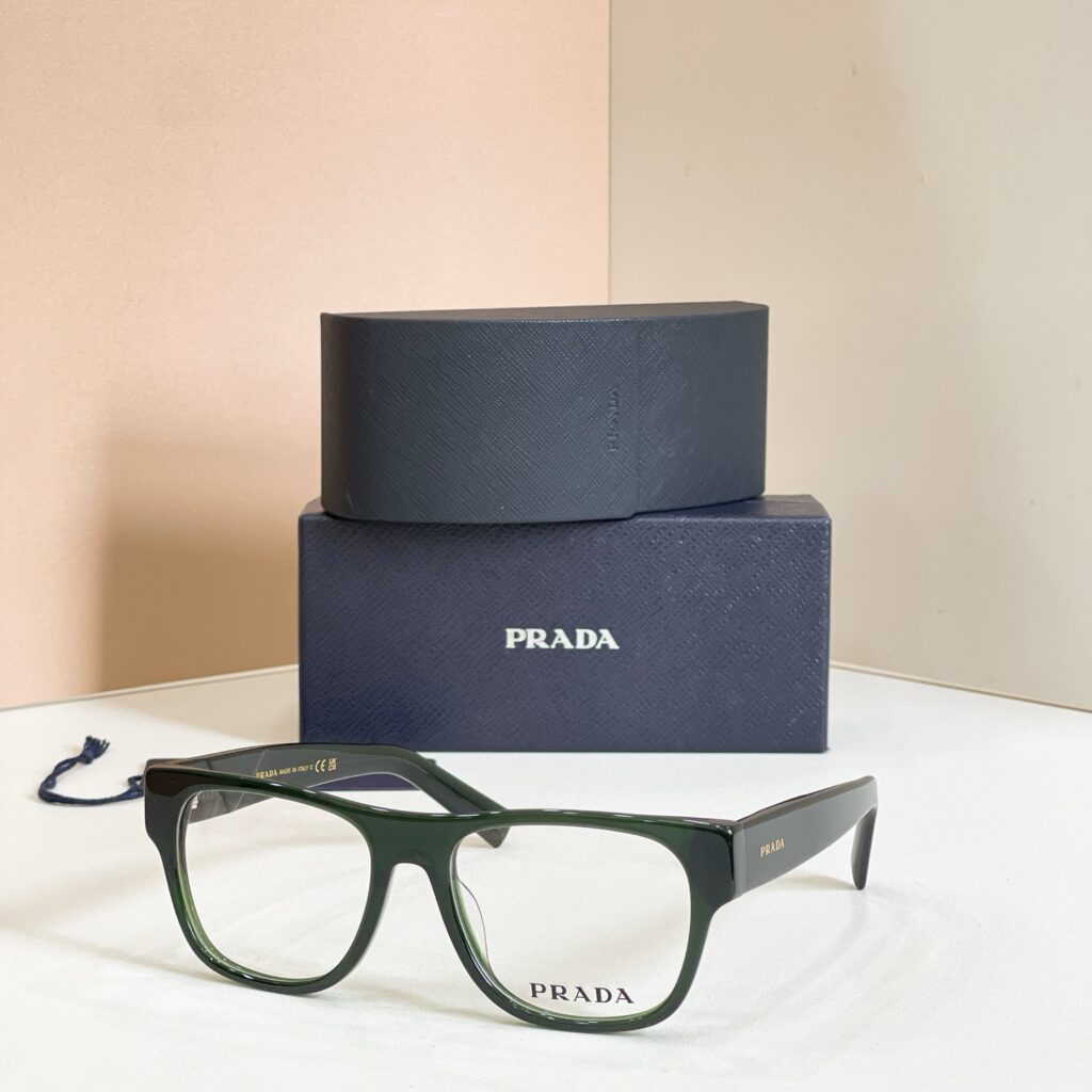 【厳選在庫】Prada ビジネス兼用高級サングラス「全天候遮光」