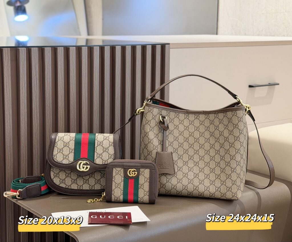 「グッチ」GUCCI GG スプリーム ショルダーバッグ+クロスボディバッグ+コインケース 3 点セット 限定セール 大人気販売中