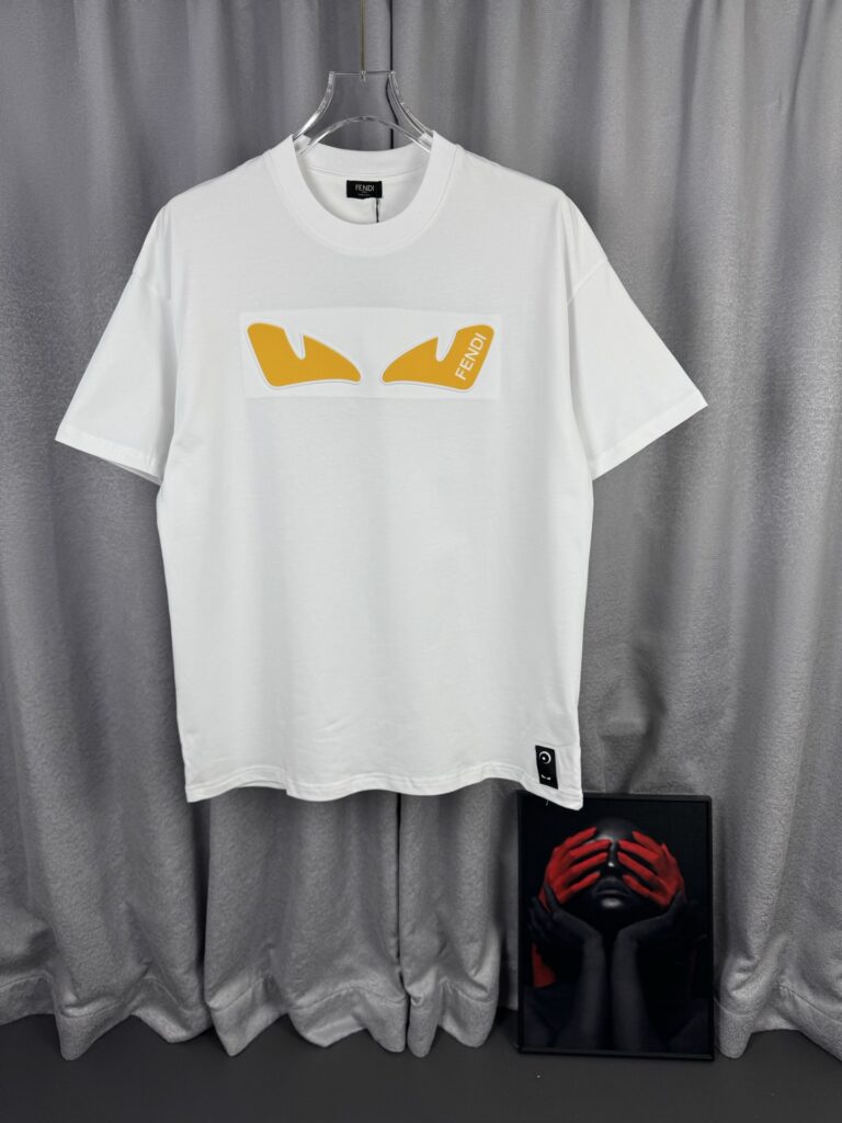 フェンディ「Fendi」 アイコンロゴ 刺繍Tシャツ