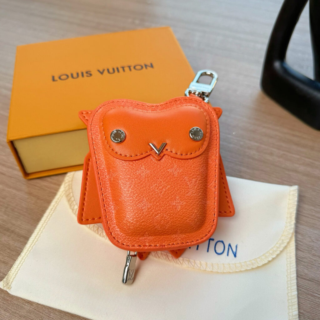 ルイ・ヴィトン バッグチャーム・LV オウル