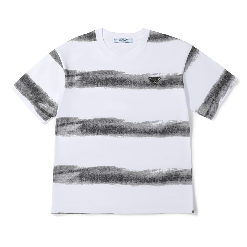 プラダ Prada クラシック トライアングルレザーパッチ スプラッターストライプ コットンTシャツ