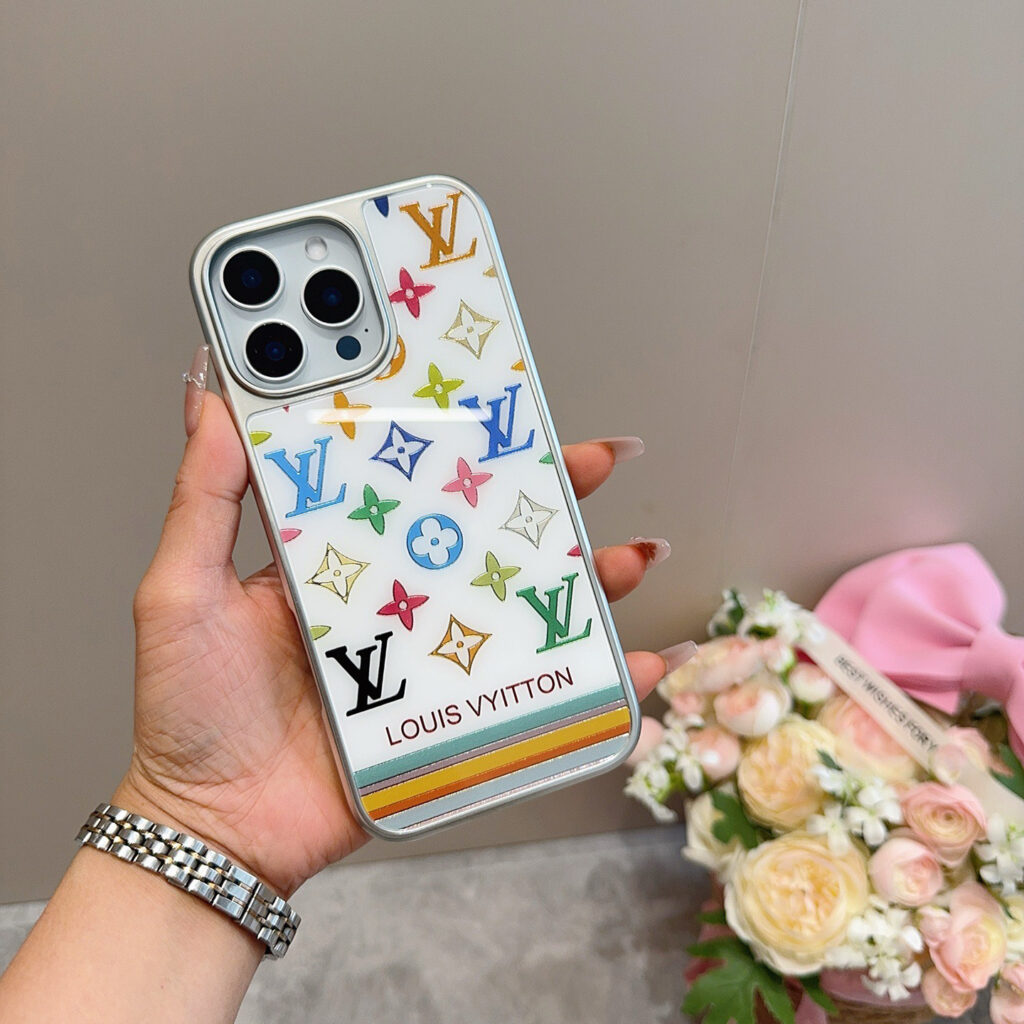 ルイ・ヴィトン新作 軽奢トレンドデザイン 万能合わせやすい iPhone 専用保護カバー