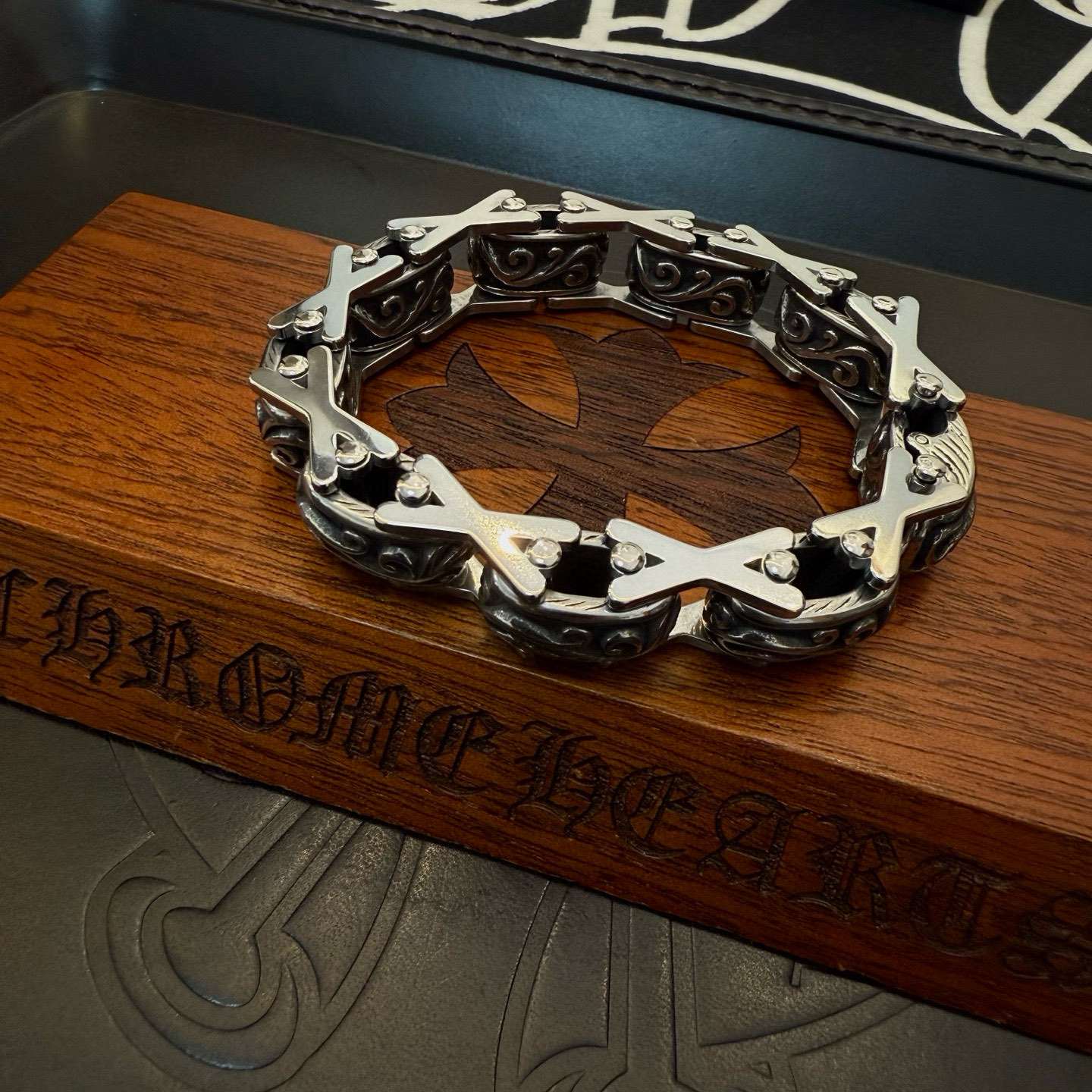 クロムハーツ「Chrome Hearts」ブレスレット - ヴィンテージ&ロックテイスト ペア用
