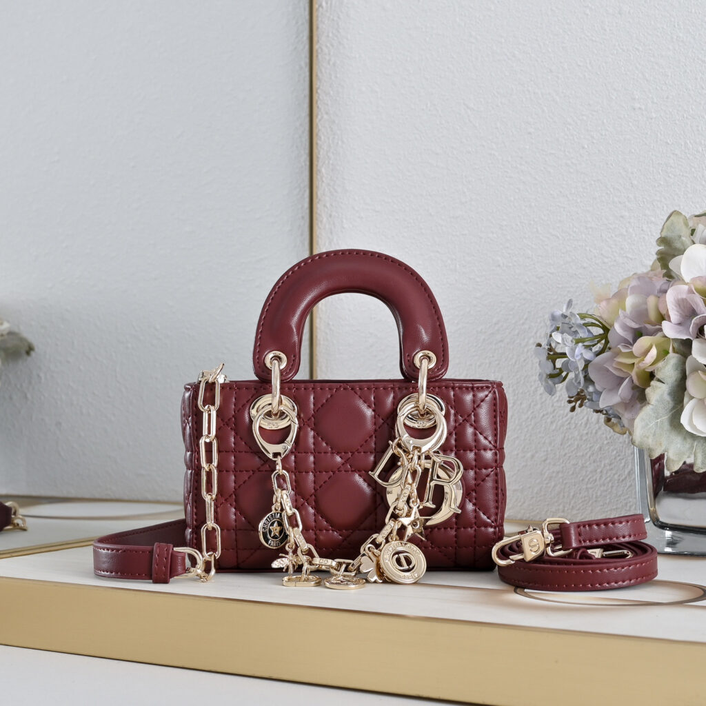 【入手困難品】ディオール レディ ディージョイ ハンドバッグ「Lady D‑Joy Bag」