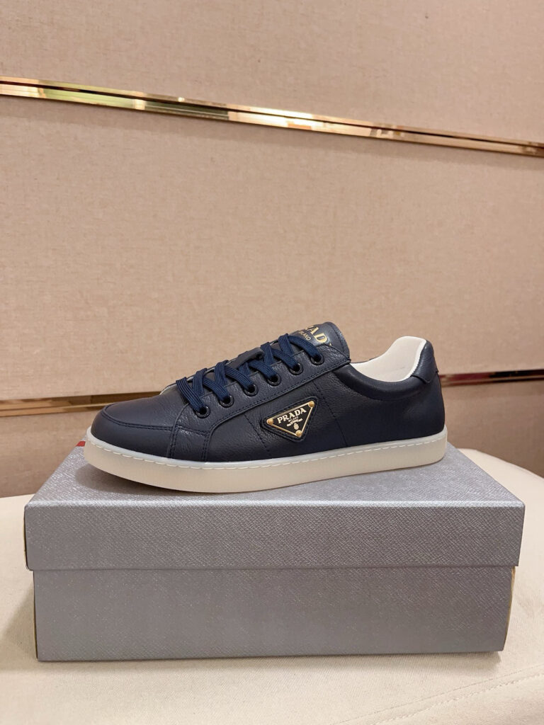 プラダ メンズ Lane Deerskin ローカット スニーカー