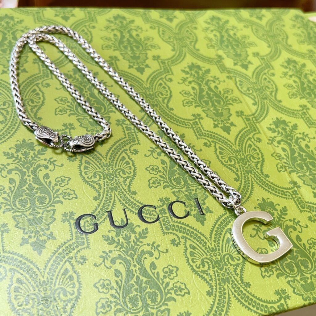 グッチ「Gucci」Anger Forest シルバーネックレス