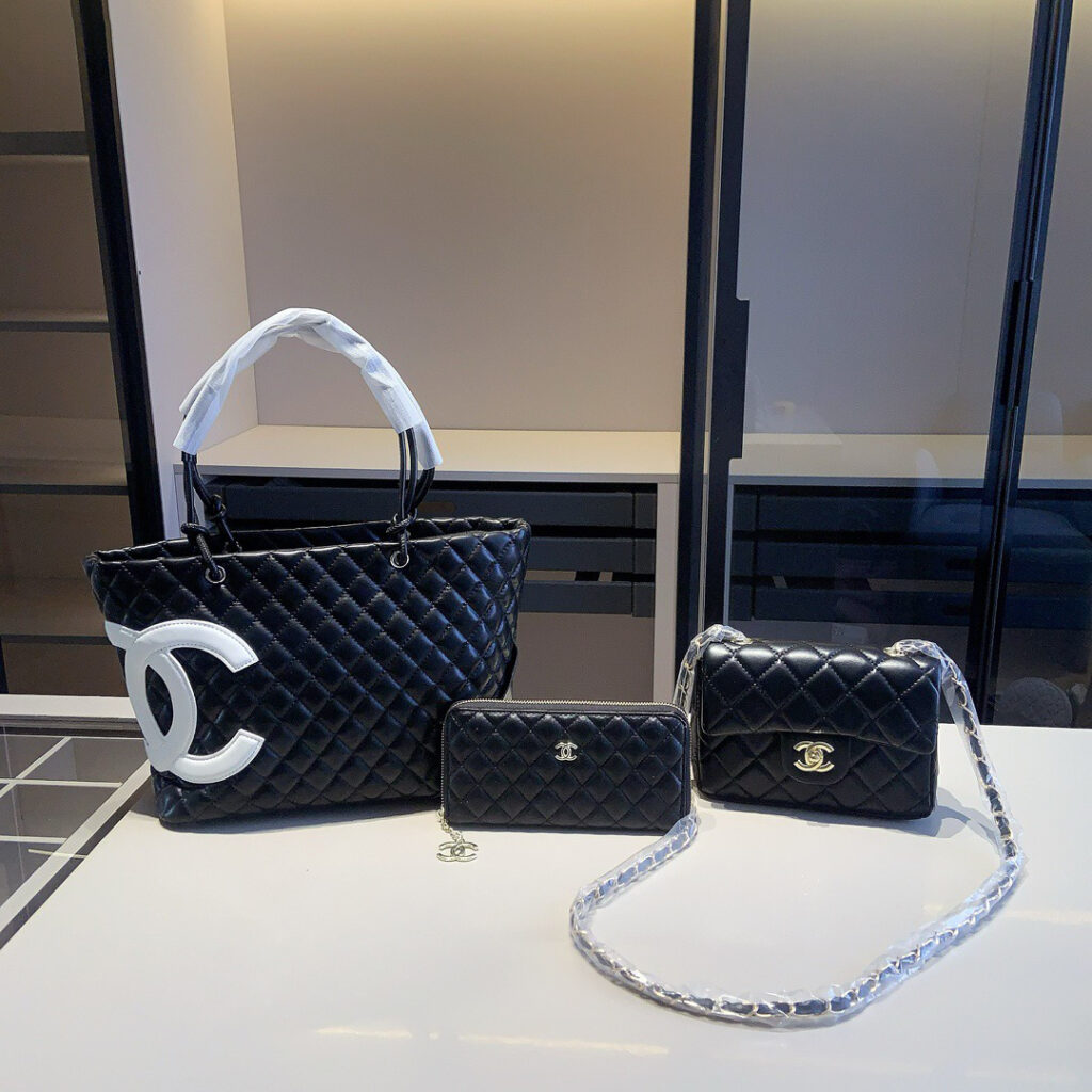 【シャネル最強 3 点セット】カンボントート + ミニマトラッセ + 長財布が勢揃い！今だけ超特価！