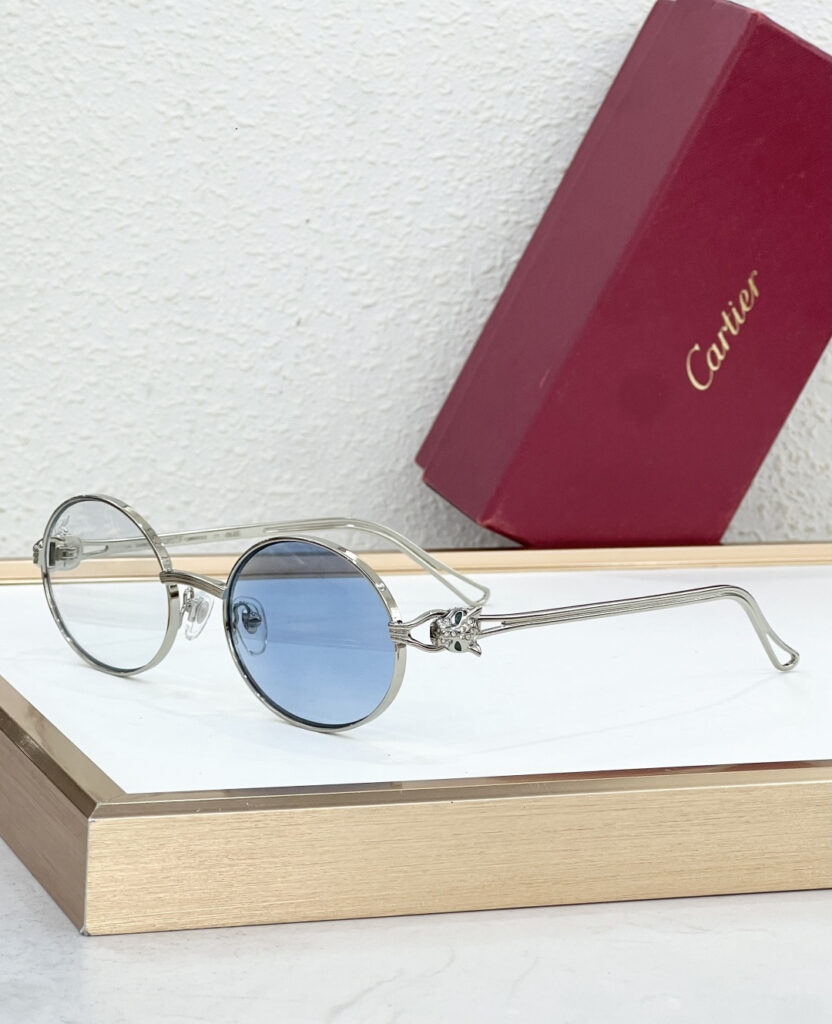 【高級品入庫】Cartier クラシカル貴族風サングラス「上質フレーム」