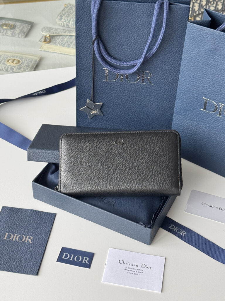 ディオール「Dior」ジップアラウンド ロングウォレット