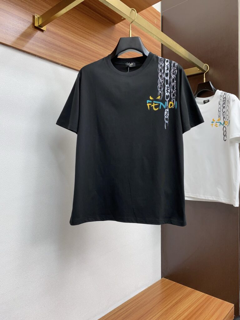 フェンディ Fendi SSコレクション 新工法ロゴ メンズ オーバーサイズ ラウンドネックTシャツ