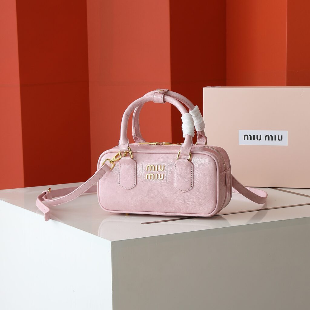 ミュウミュウ「Miu Miu」バックパック レザー＆キャンバス デュアルストラップ ショルダーバッグ