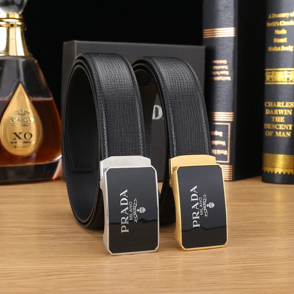 【高級品倉庫到着】Prada イタリアンビジネスベルト 2 点セット「全長約 100cm」