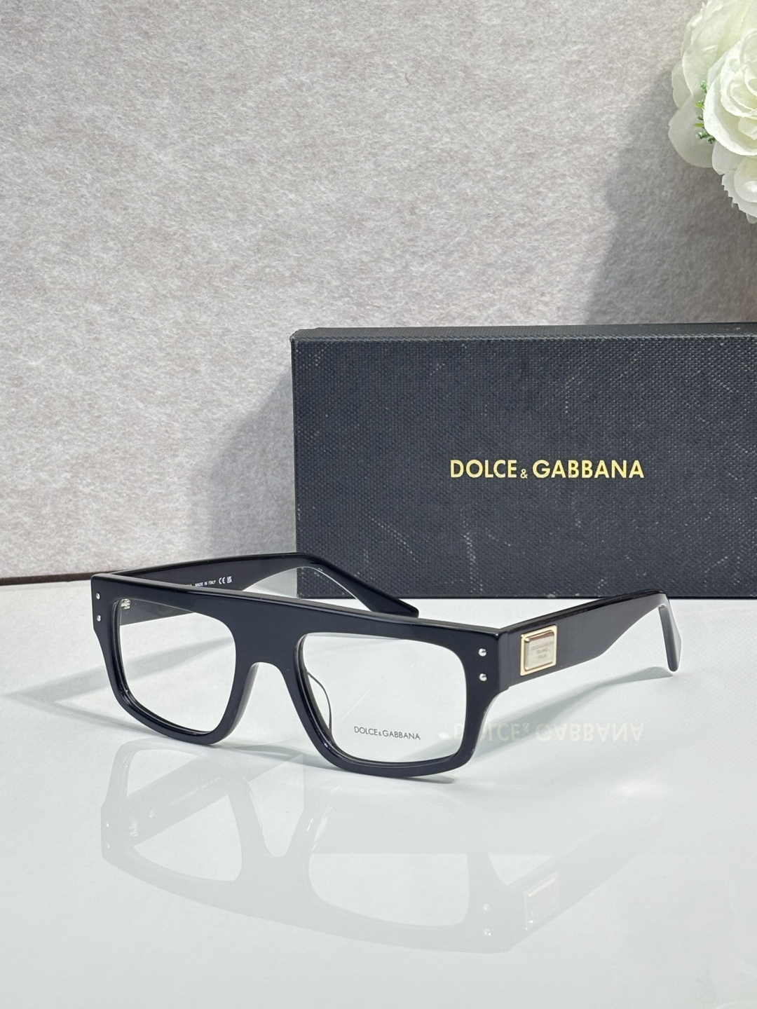【希少入荷】D&G ドルチェアンドガッバーナ トレンドサングラス「カジュアル通勤用」