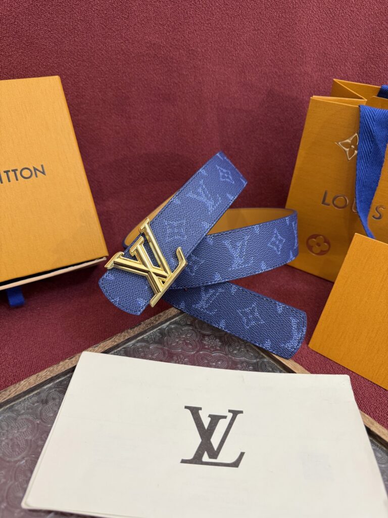 【日本未入荷】ルイヴィトン LV Dimension 両面使いベルト 40mm(全長約 100cm)