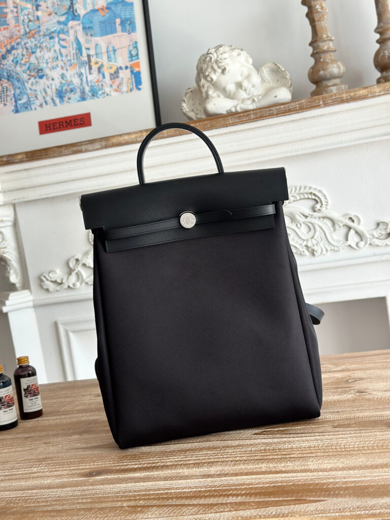 エルメス エルバッグ ア・ドス ジップ 30 ルトゥルネ バックパック「Herbag a Dos Zip Backpack」