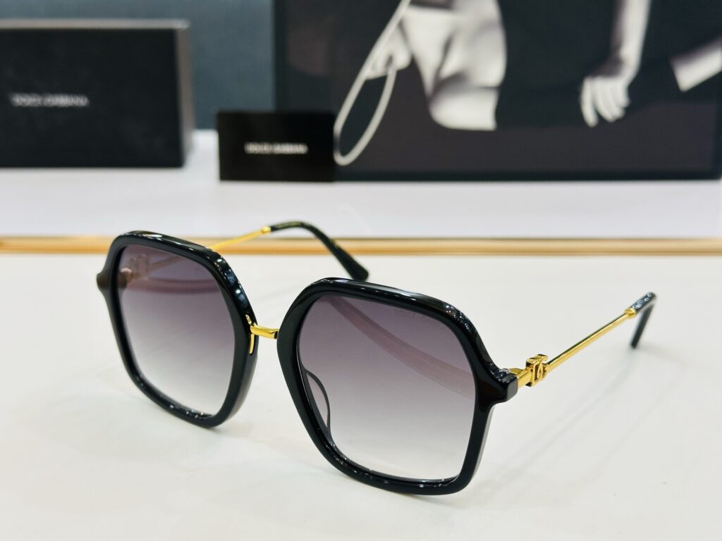 【希少入荷】D&G ドルチェアンドガッバーナ トレンドサングラス「カジュアル通勤用」