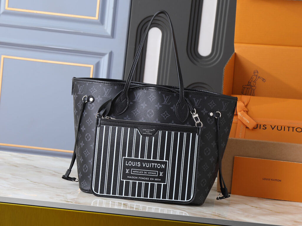 ルイ・ヴィトン ネヴァーフル･インサイドアウト BB/MM バッグ「Neverfull Bag」