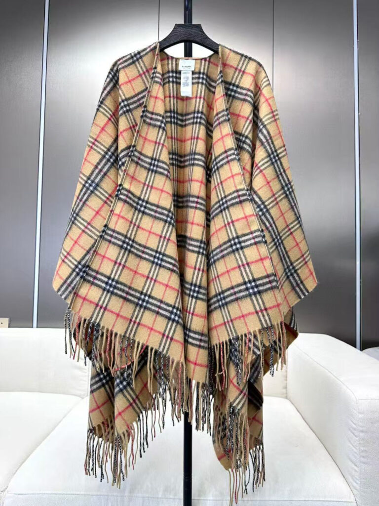 バーバリー「Burberry」チェック ウールカシミア ケープ 140x140cm