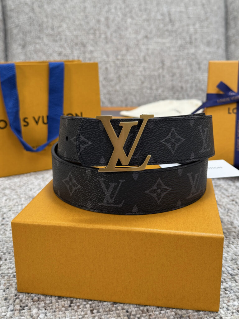 【新商品入荷】Louis Vuitton クラシックハイクオリティベルト「全長約 100cm」