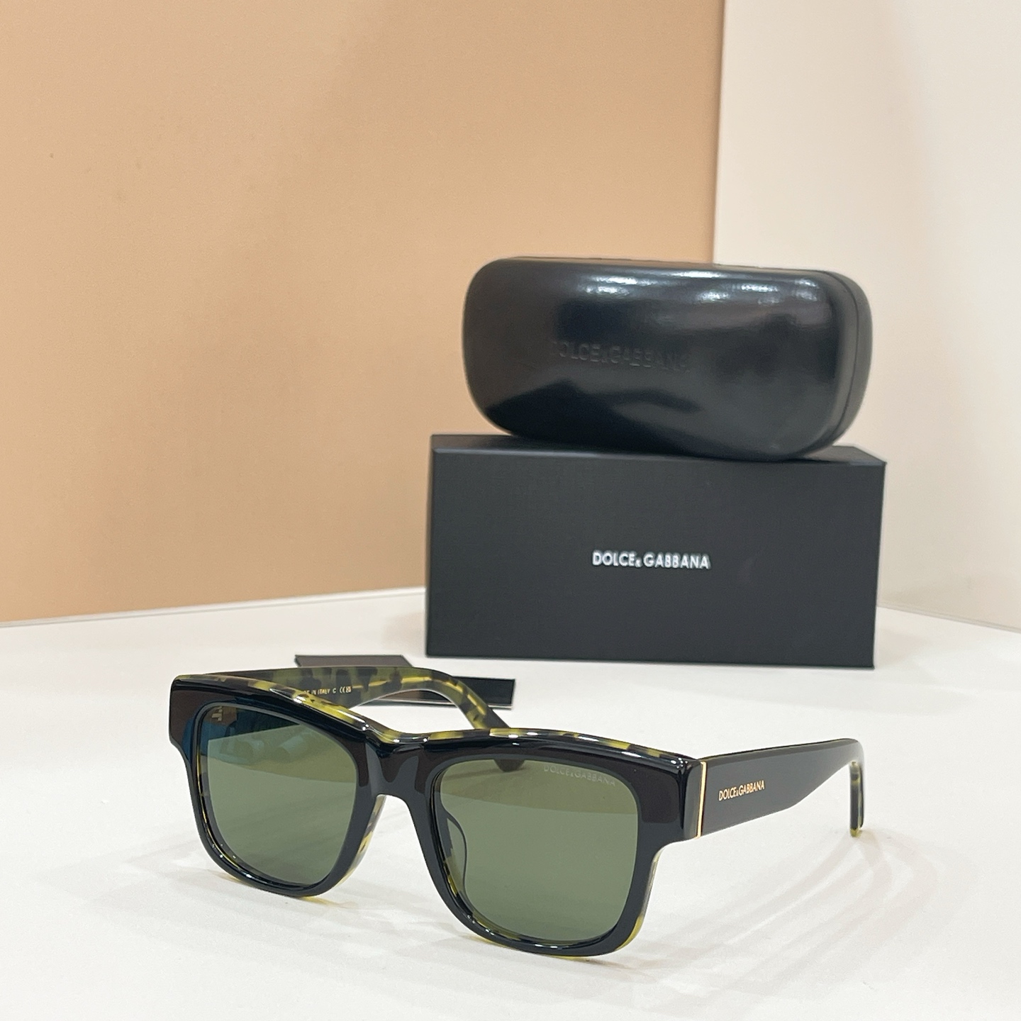 【希少入荷】D&G ドルチェアンドガッバーナ トレンドサングラス「カジュアル通勤用」