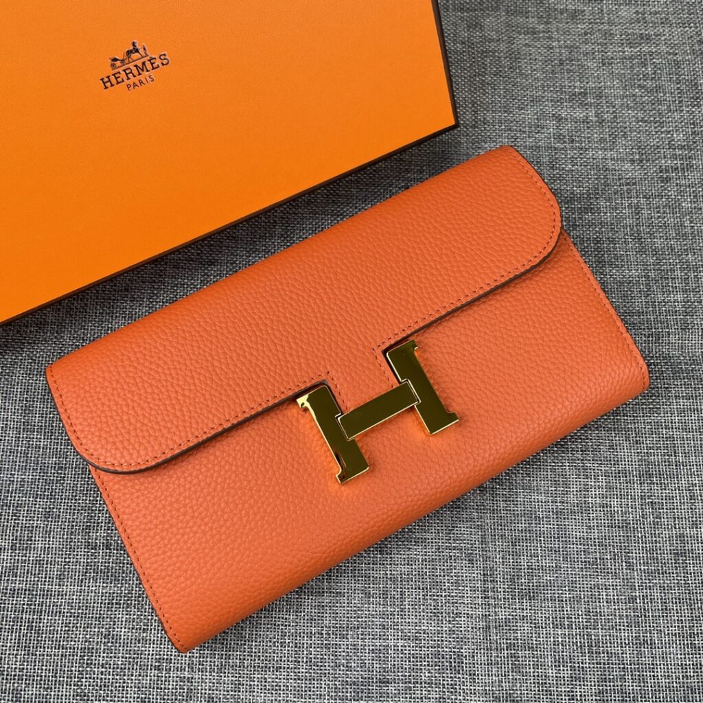 【新入荷】エルメス Constance H 金具レザー財布「名シリーズ定番ウォレット」