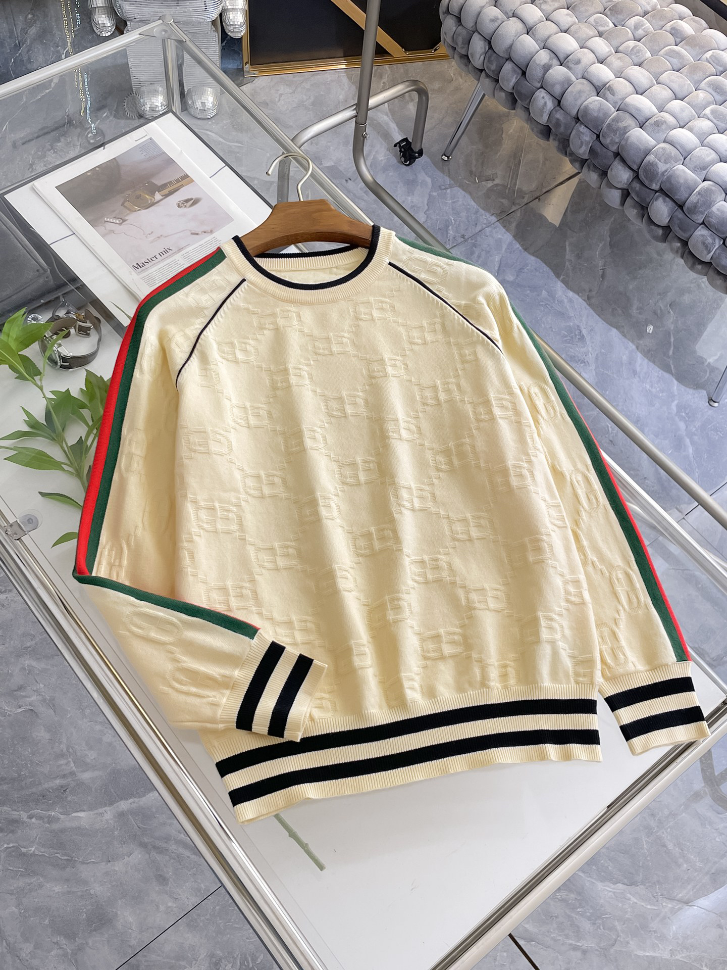 グッチ「Gucci」秋冬用ウール混紡クルーネックニットセーター