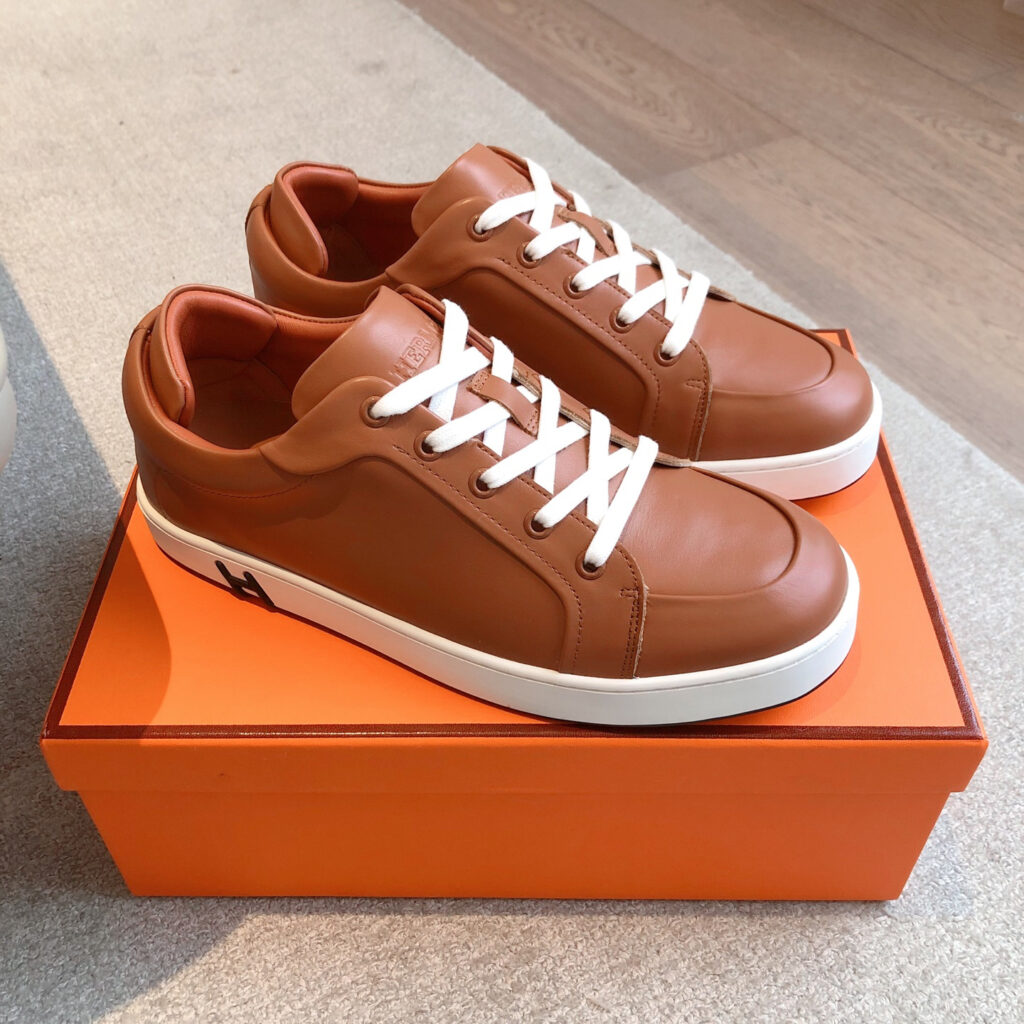 エルメス キッドシリーズ カジュアルスニーカー「Kid sneaker」