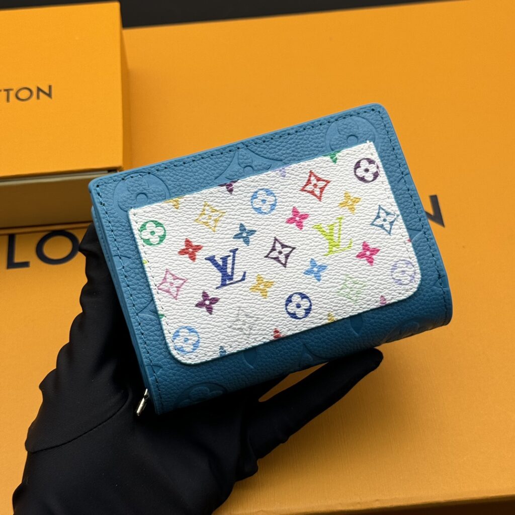 ルイ・ヴィトン LV x TM ポルトフォイユ・クレア