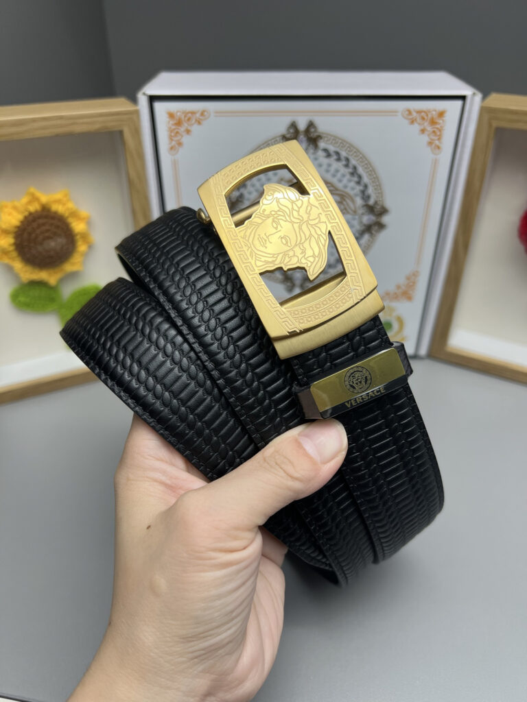 【先行新作】Versace トレンドラグジュアリーベルト「全長約 100cm」
