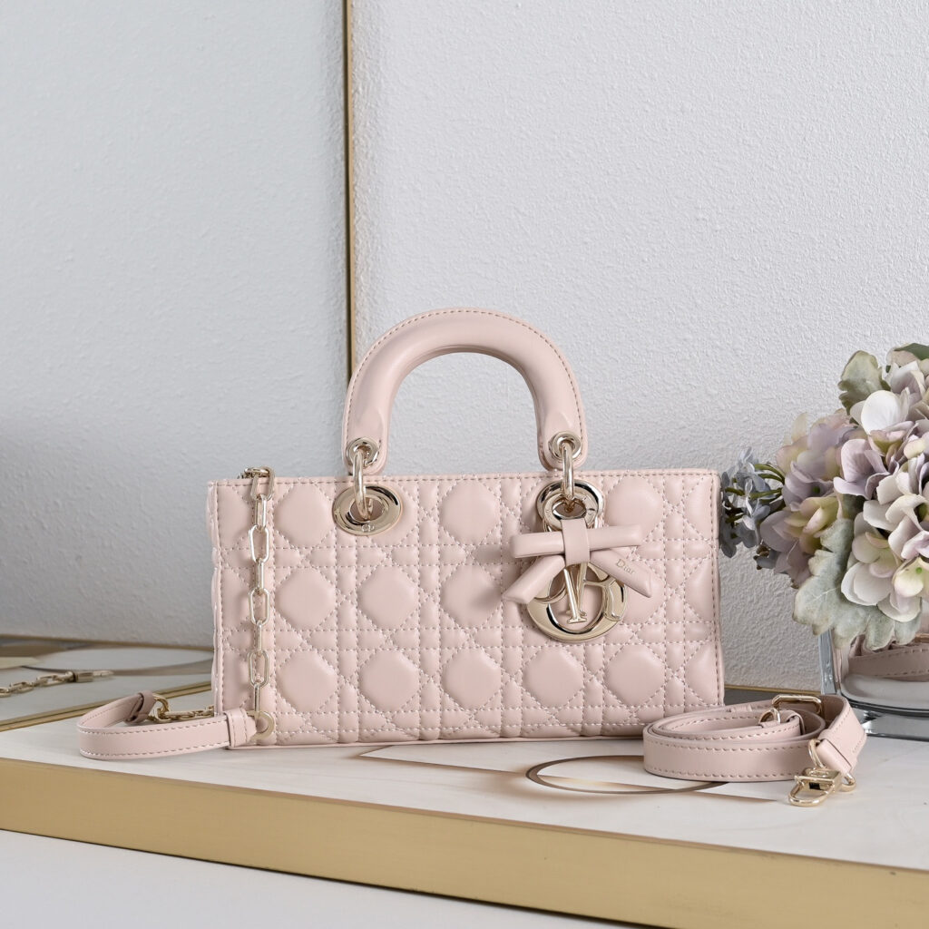 【入手困難品】ディオール レディ ディージョイ ハンドバッグ「Lady D‑Joy Bag」