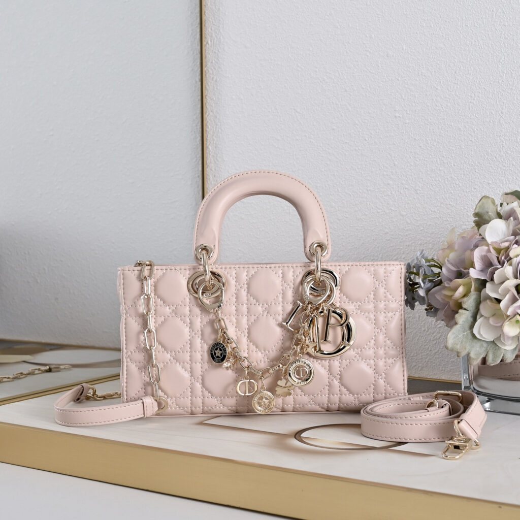 【入手困難品】ディオール レディ ディージョイ ハンドバッグ「Lady D‑Joy Bag」
