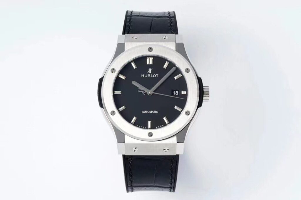 ウブロ クラシック フュージョン 42mm