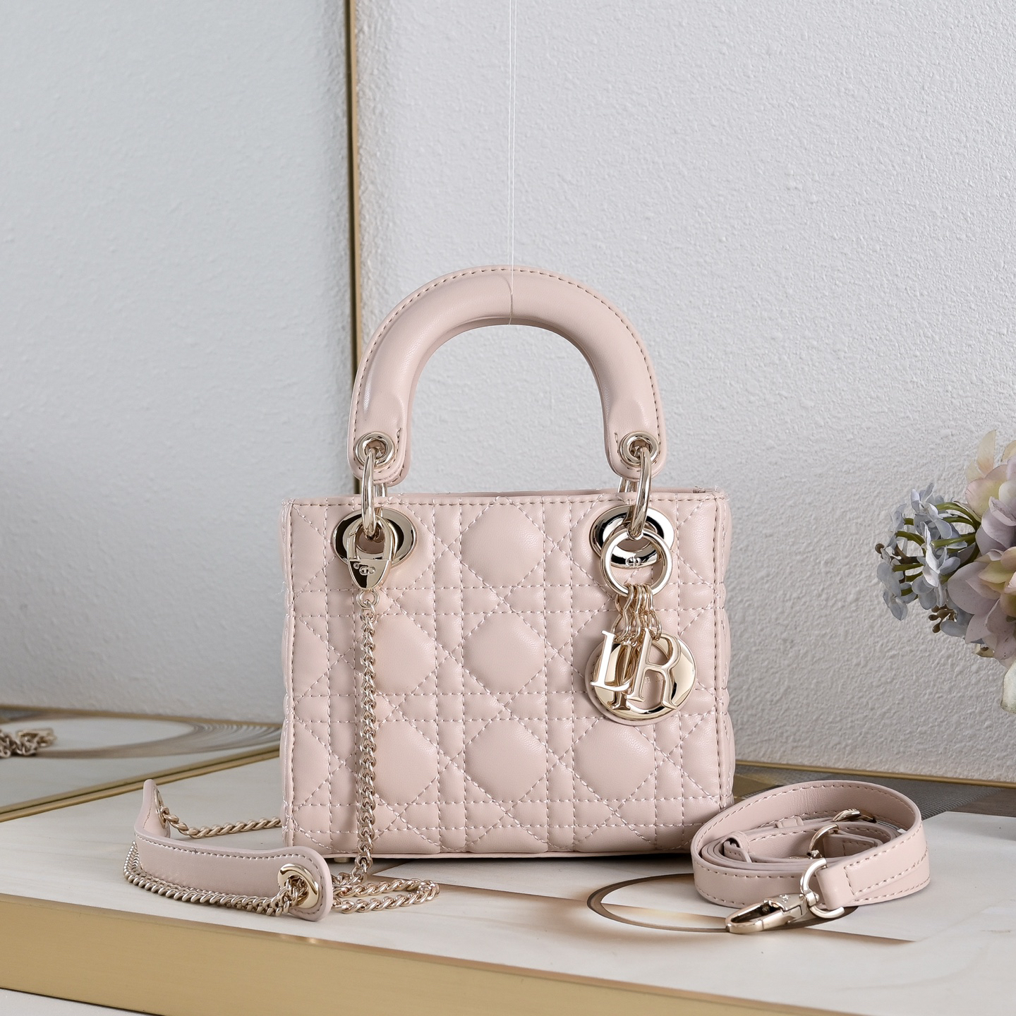 【人気コレクション】レディ ディオール バッグ「Lady Dior Bag」