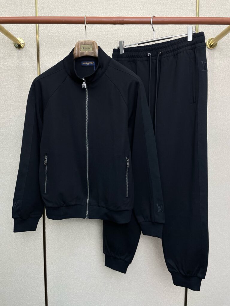 ルイ・ヴィトン「Louis Vuitton」 カジュアルセットアップ 26SS