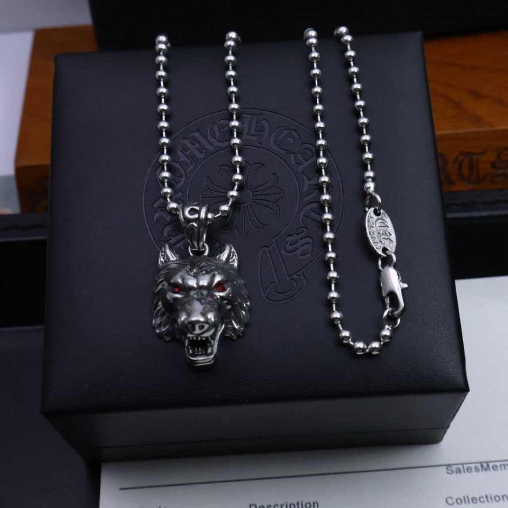 クロムハーツ「Chrome Hearts」チャームペンダント 2026