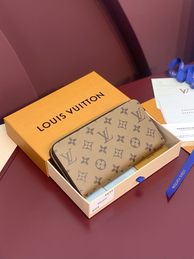 ルイ・ヴィトン「Louis Vuitton」ジッピー･ウォレット