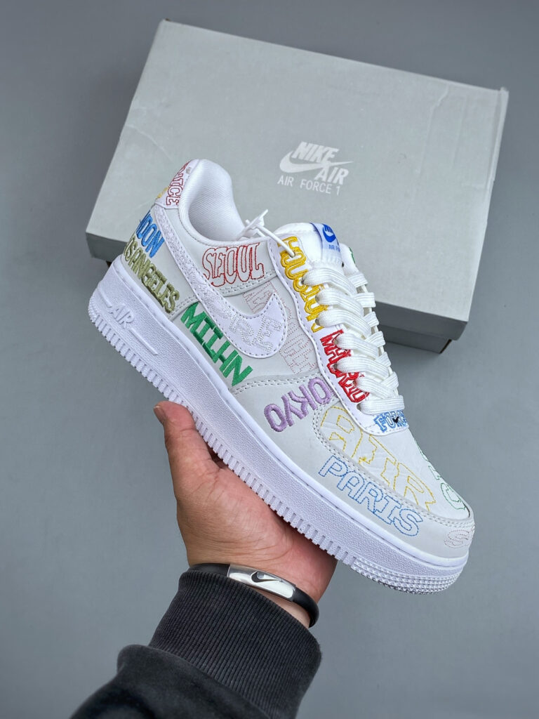 ナイキ エア フォース 1 トレンドスニーカー「Nike Air Force 1」