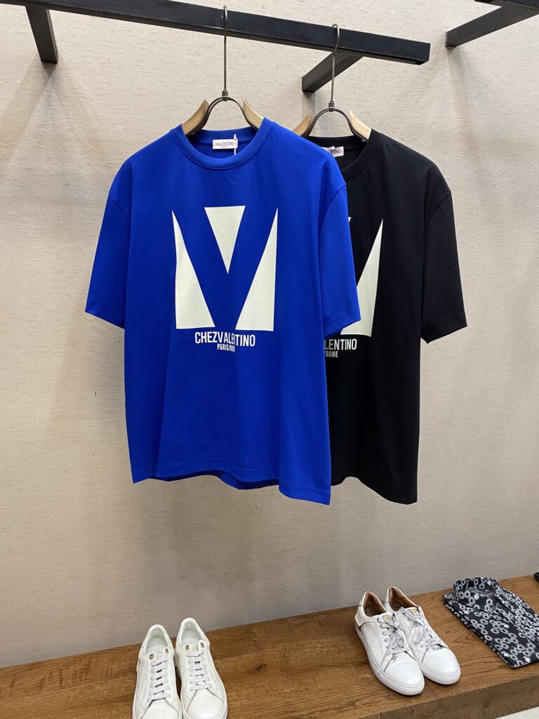 ヴァレンティノ Valentino ニューコレクション ピュアコットン オーバーサイズ クルーネックTシャツ