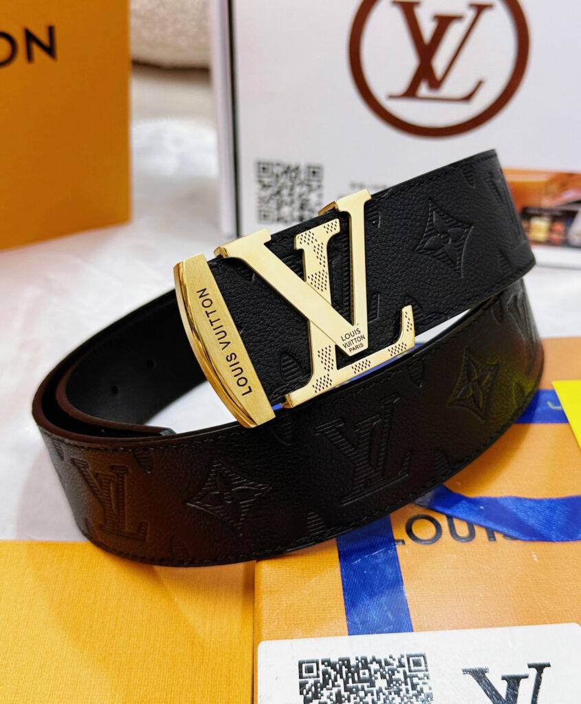 【新商品入荷】Louis Vuitton クラシックハイクオリティベルト「全長約 100cm」