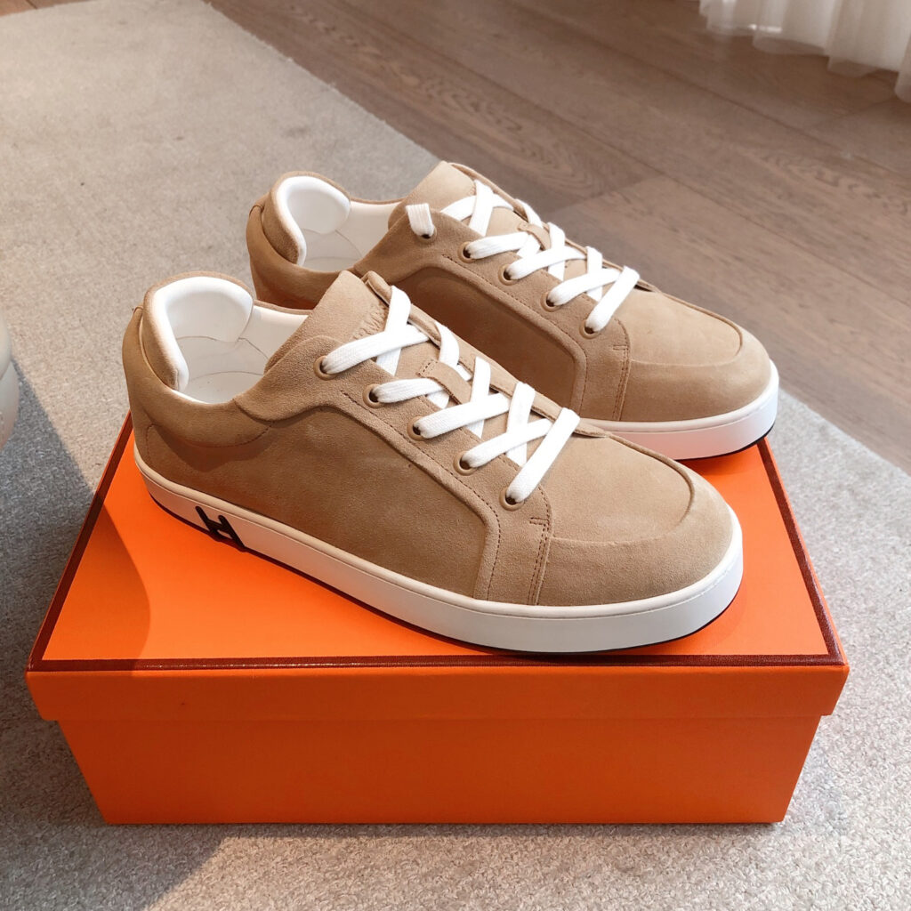 エルメス キッドシリーズ カジュアルスニーカー「Kid sneaker」