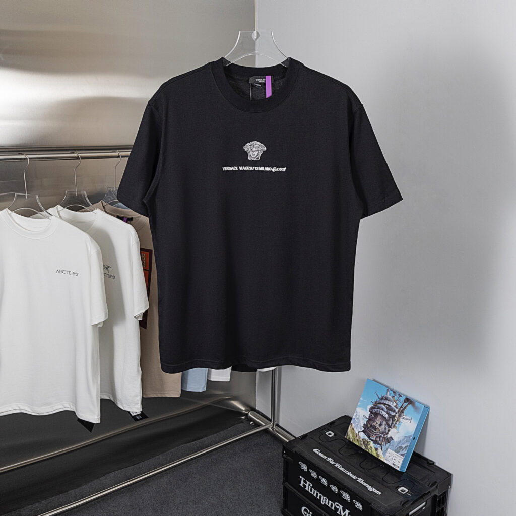 ヴェルサーチ Versace メドゥーサ エンブロイダリー ルーズフィットTシャツ