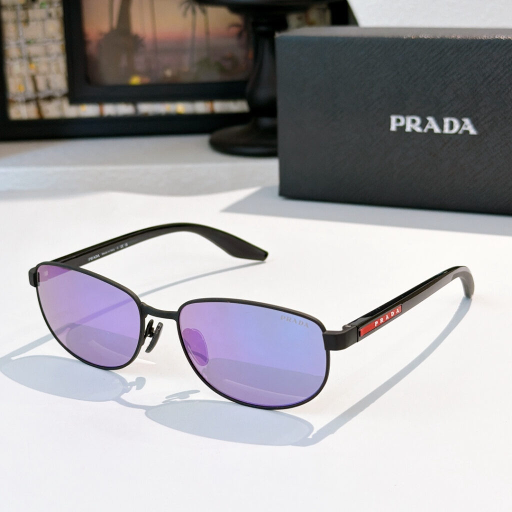 【厳選在庫】Prada ビジネス兼用高級サングラス「全天候遮光」