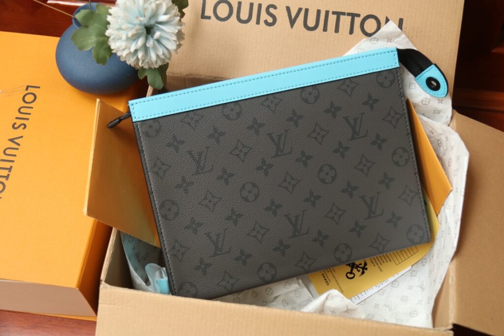 ルイ・ヴィトン「Louis Vuitton」ポシェット･ヴォワヤージュ MM