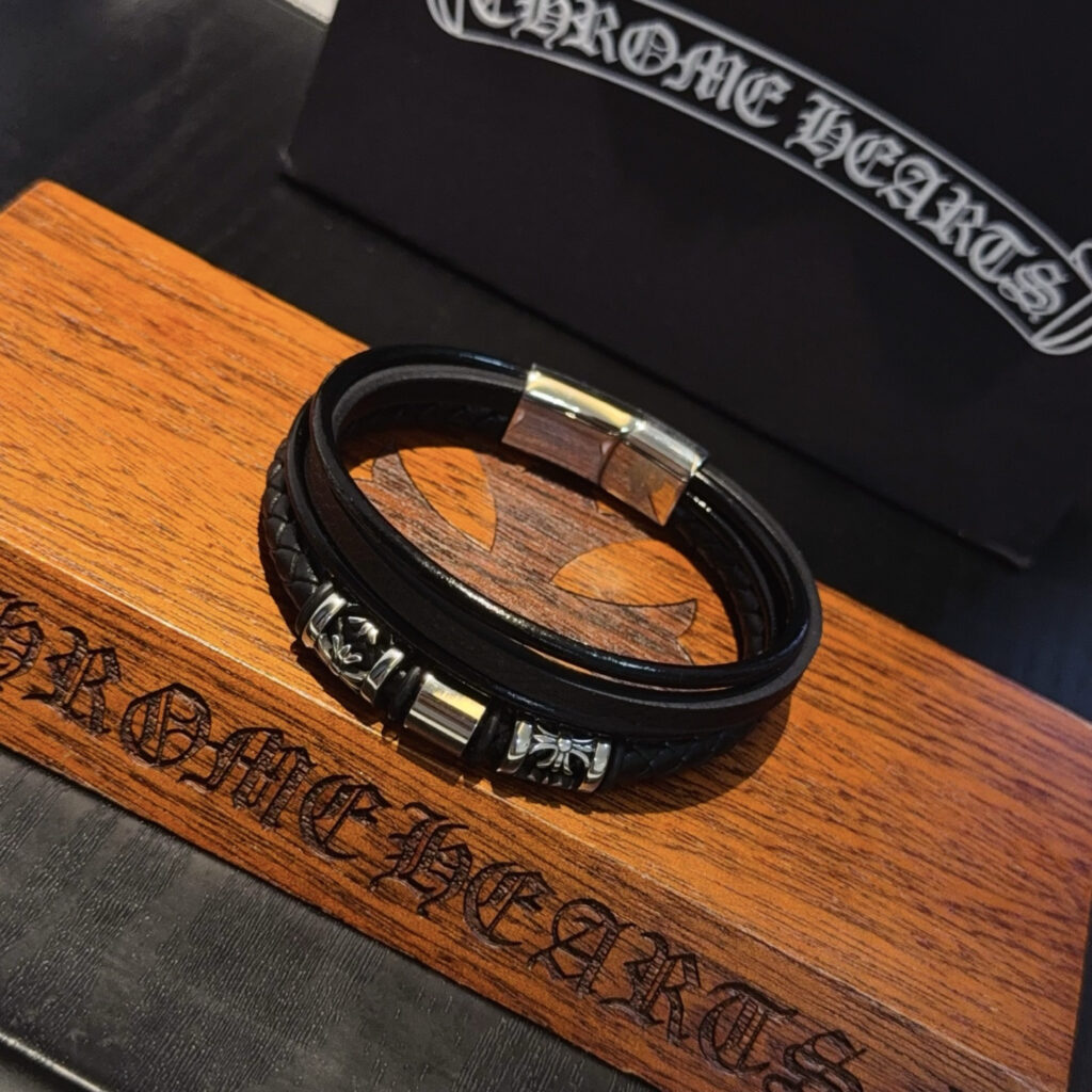 クロムハーツ「Chrome Hearts」ブレスレット - ヴィンテージ＆ロックテイスト ペア用