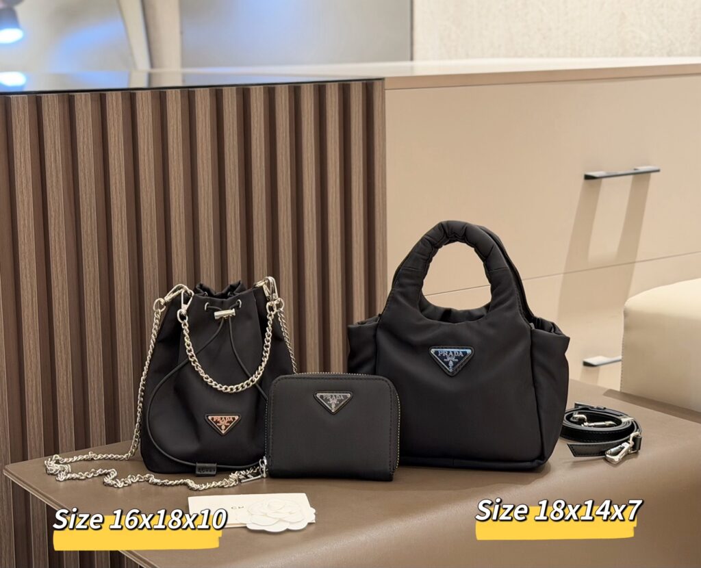 「プラダ」PRADA ナイロン チェーン付きバケットバッグ＋ミニトートバッグ＋コインケース 3 点セット 限定セール 大人気販売中