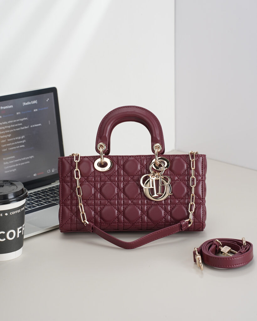 【入手困難品】ディオール レディ ディージョイ ハンドバッグ「Lady D‑Joy Bag」