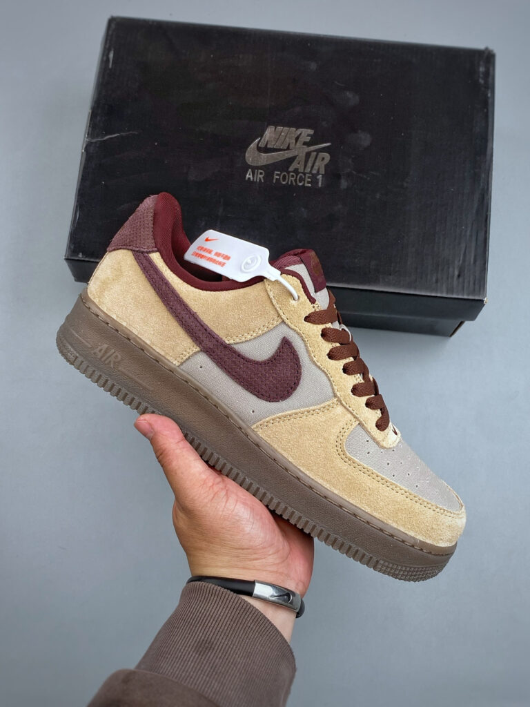 ナイキ エア フォース 1 トレンドスニーカー「Nike Air Force 1」