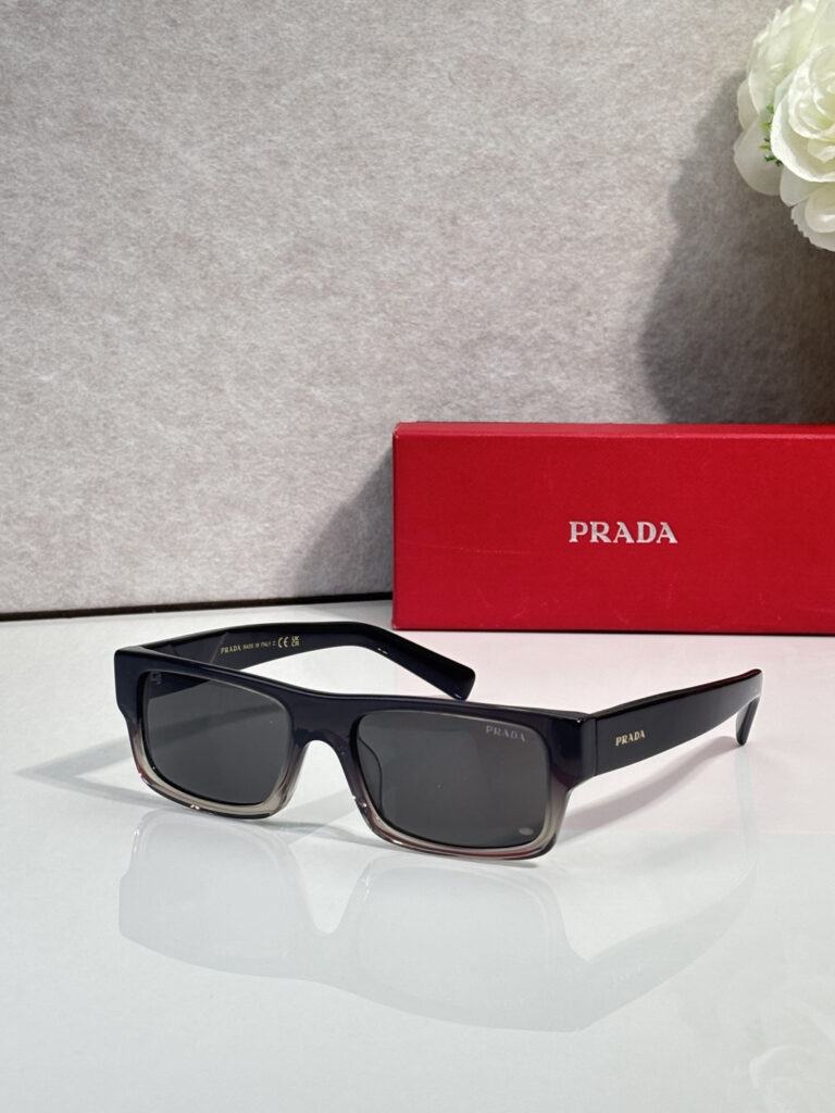 【厳選在庫】Prada ビジネス兼用高級サングラス「全天候遮光」